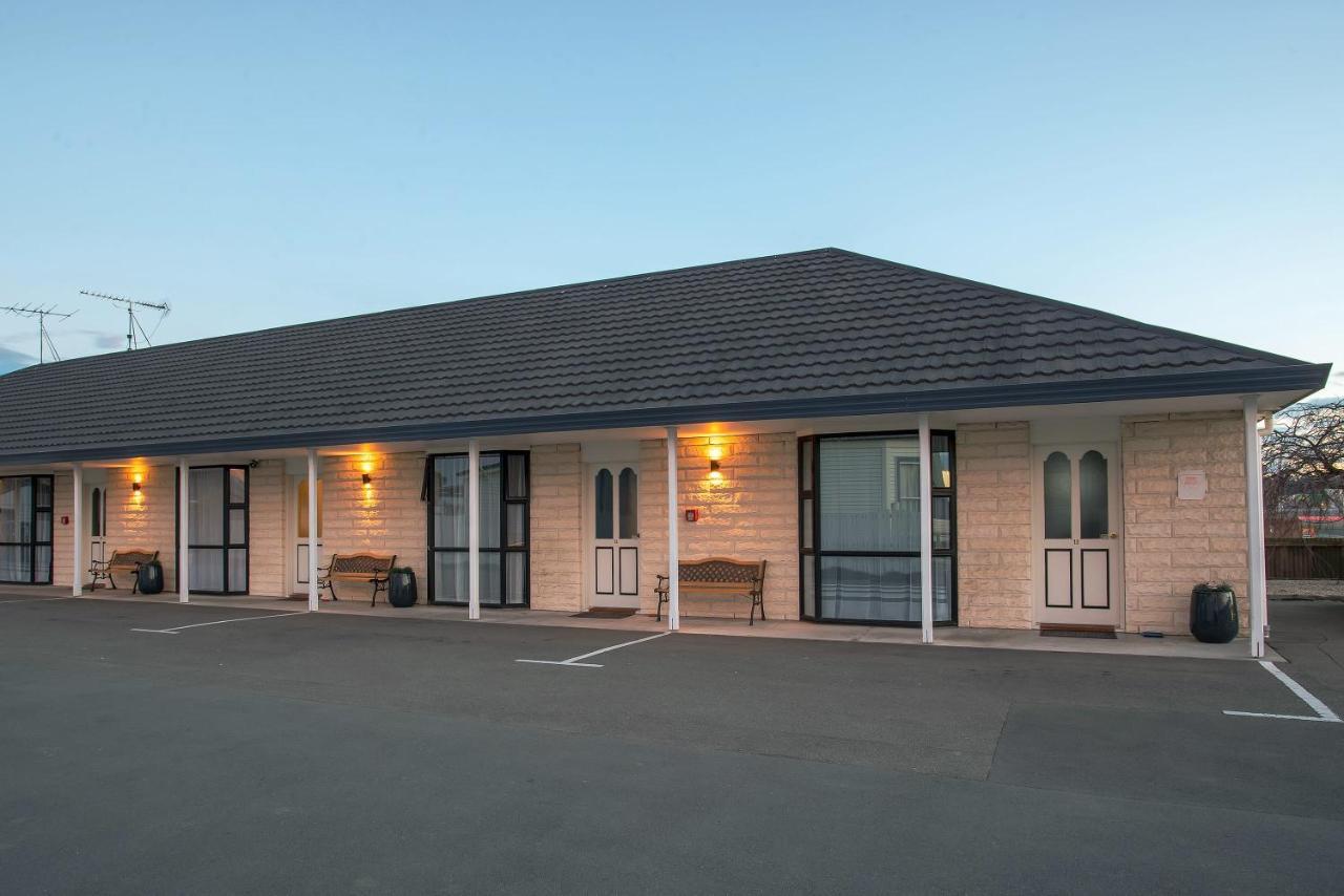 Coronation Park Holiday Park Ashburton Bagian luar foto