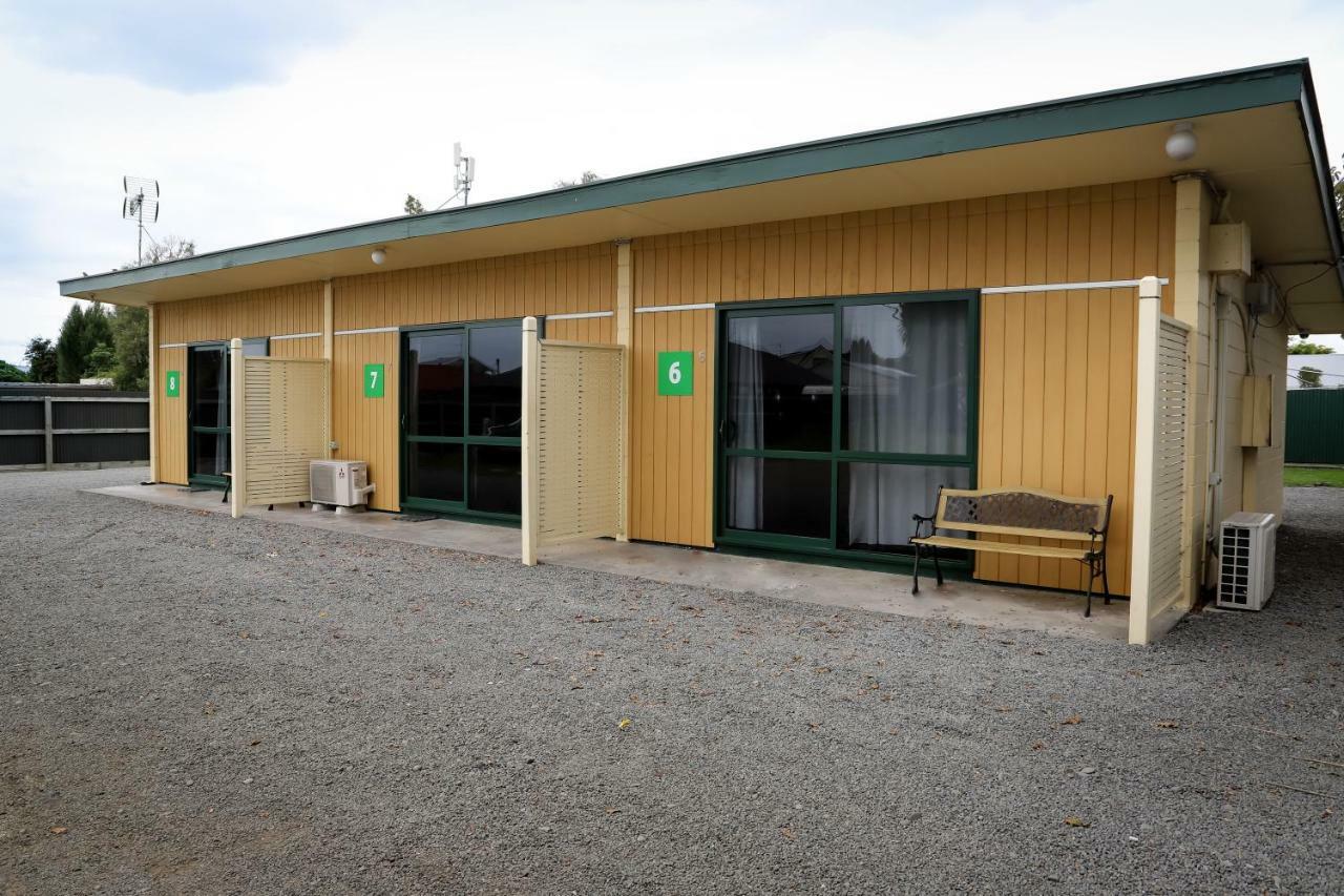 Coronation Park Holiday Park Ashburton Bagian luar foto